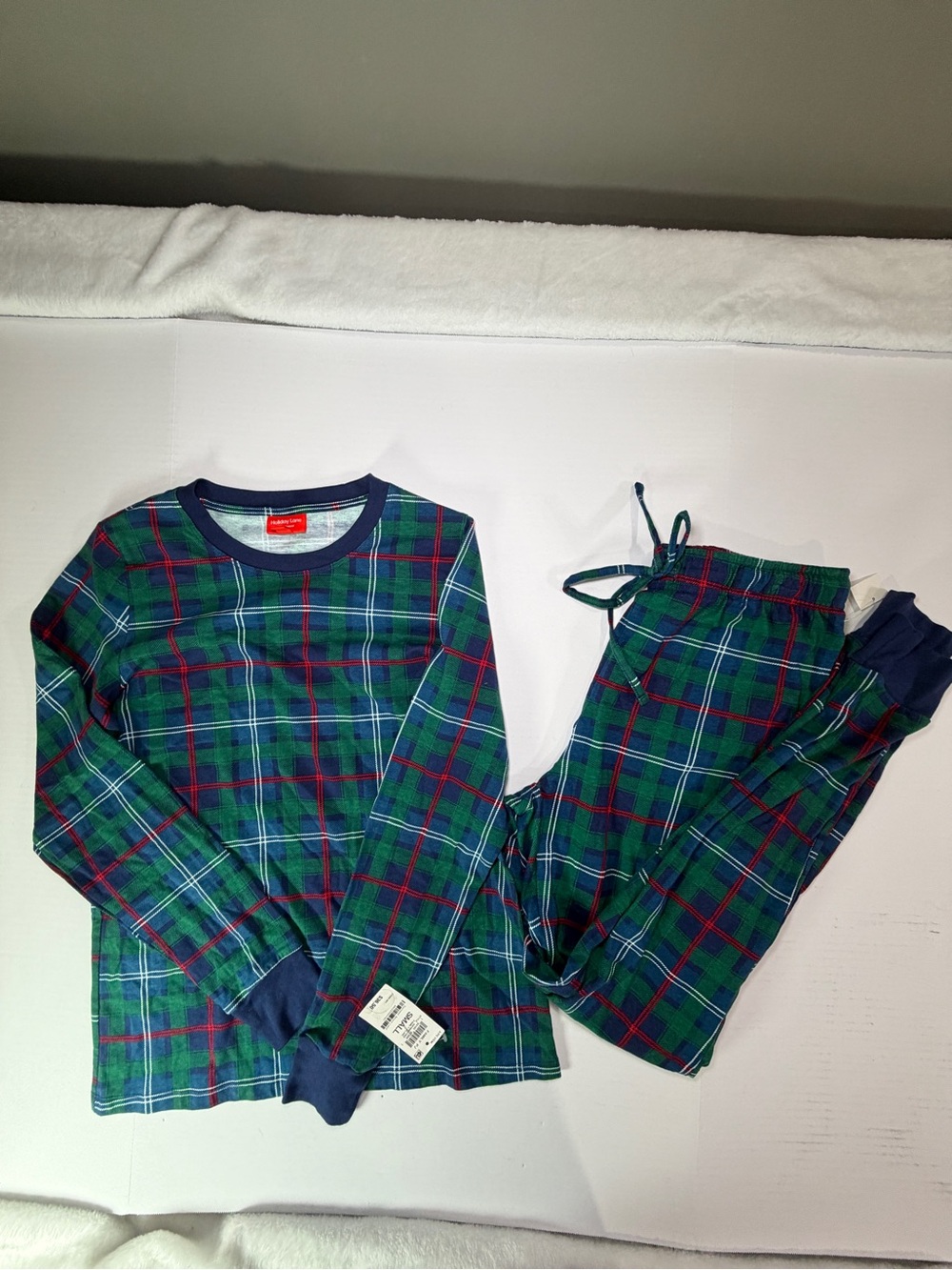 Family Pajamas Green Plaid Women's Long Sleeve Top & Pants Set with Navy Trim